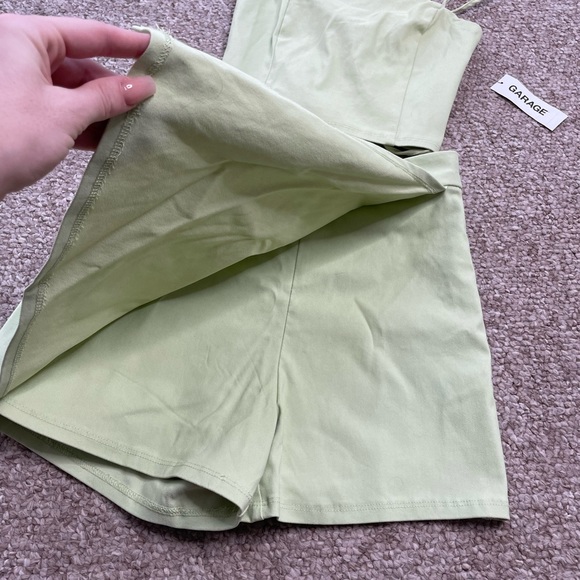 Garage green two piece skort set - Picture 8 of 9